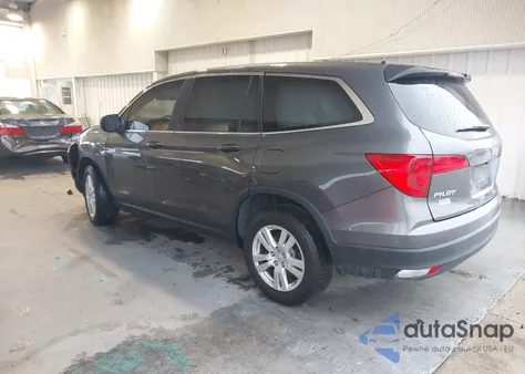 2017 Honda Pilot Lx z USA, uszkodzony, nr VIN 5FNYF5H13HB012751